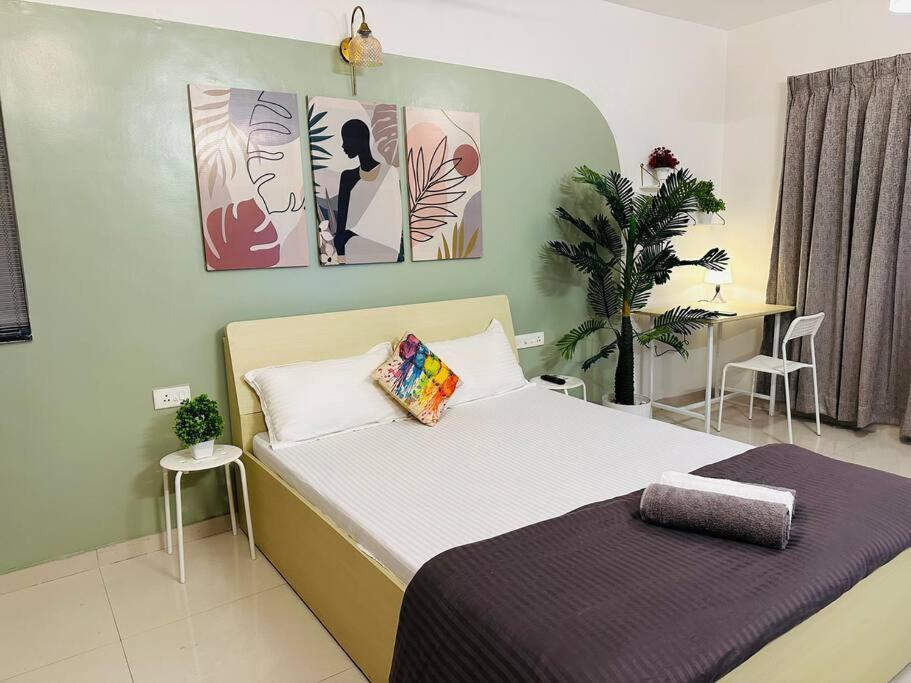 Sage : Private Studio Room In Koregaon Park Pune Esterno foto