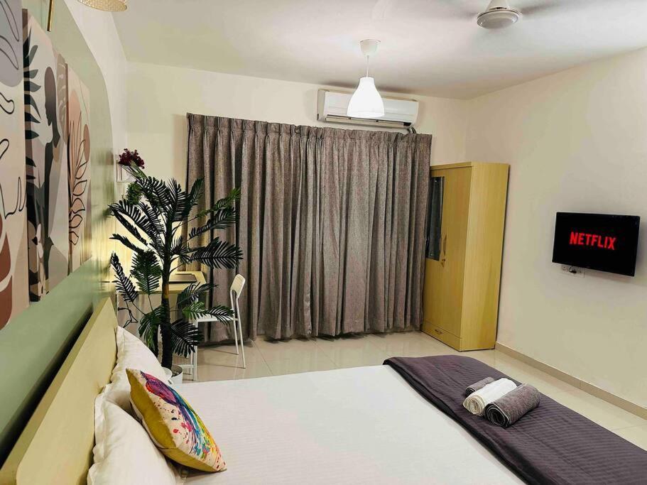 Sage : Private Studio Room In Koregaon Park Pune Esterno foto